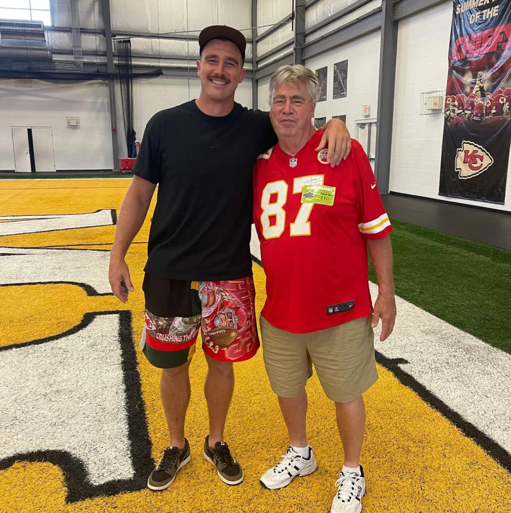 Travis Kelce's Dad Extremely Important Detail when Meeting