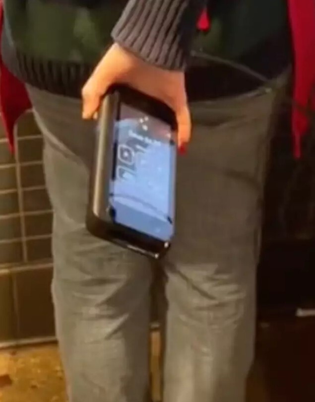 New Tipping System is Making Starbucks Employees Feeling 'Awkward' and Uncomfortable