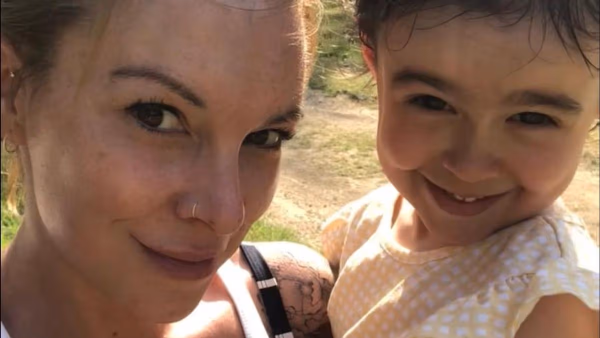 Girl, 6, Denied Passport Over Her Name